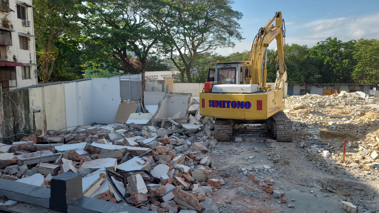 Tapak Pembinaan Surau Baitul Irfan 3